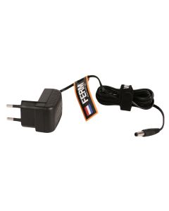 Charger 12V FERM
