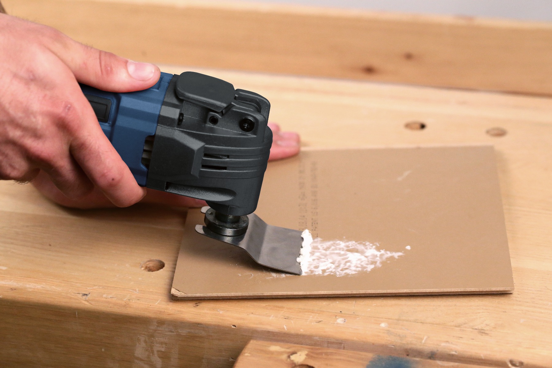 FERM OTM1007 Multiutensile - Oscillante - 300W - Incl. Valigetta E 7 Accessori 12 FERM OTM1007 Multiutensile - Oscillante - 300W - Incl. Valigetta E 7 Accessori -Makitae Outlet AAHKMJXYDAFdJAOAIMEbOAch33AdukmN70dmBUW84T W2wtCflcMmpoNaui8oc3Y8u2rpWDVtKFEyRitYQSnc9ZRvMyNLFzYKfHz9YyUknJN PXZ0p2x3Bie6 mrlt uzYg=